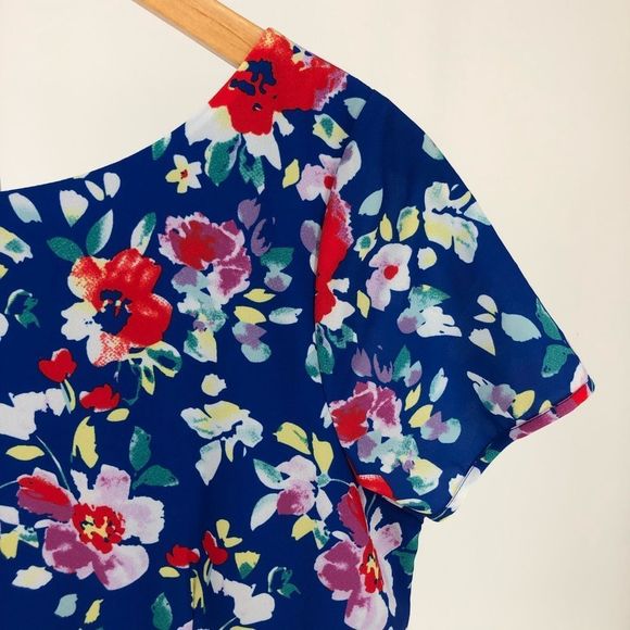 Yumi Kim Love Potion Mini Dress in Blue Floral Zippered Back size Medium - Picture 4 of 11